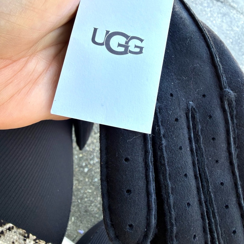 UGG Black Sheepskin Gloves black gloves net - Picture 5 of 8